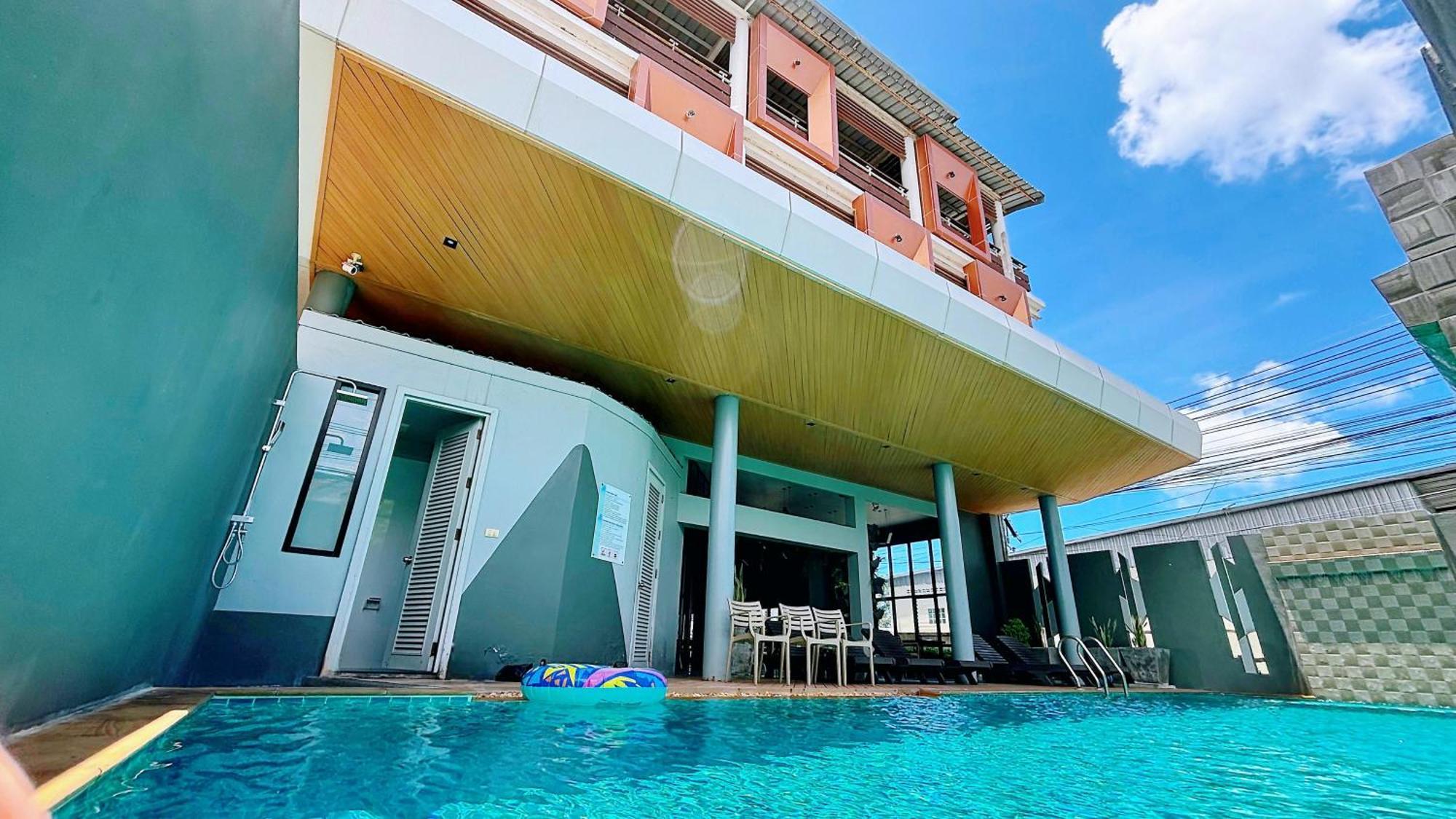 فندق أو واي أو 241 راتانا ساكديديت Phuket المظهر الخارجي الصورة